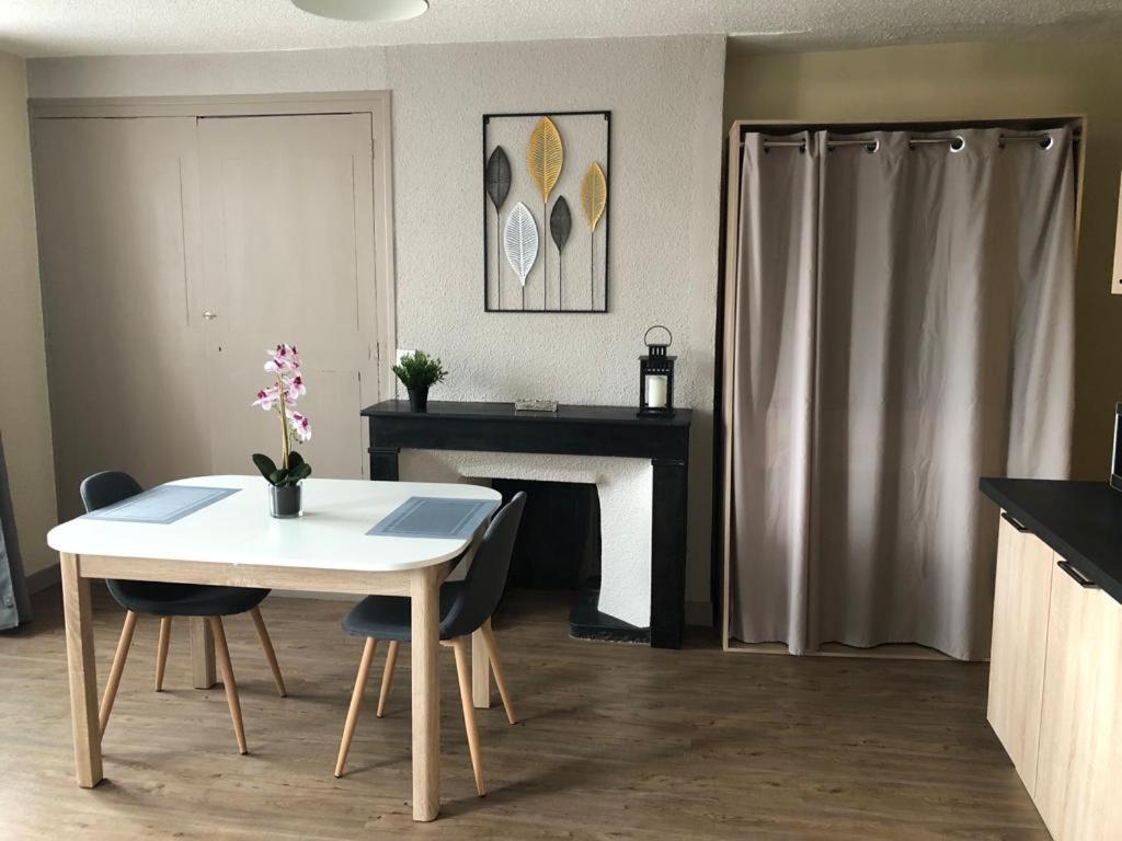 Charmant Studio Au Coeur Du Village De Вореп Экстерьер фото
